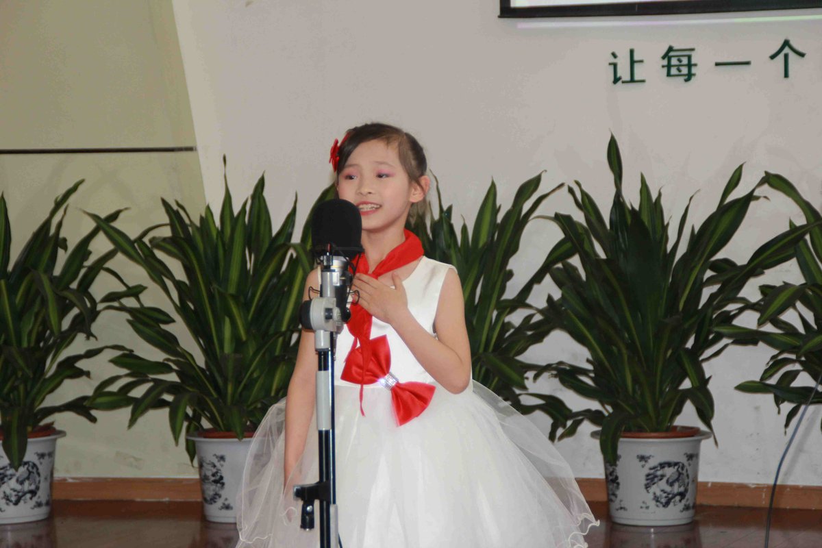 【火一动态】我校选手第二次蝉联绵阳市中小学生演讲比赛小学组冠军