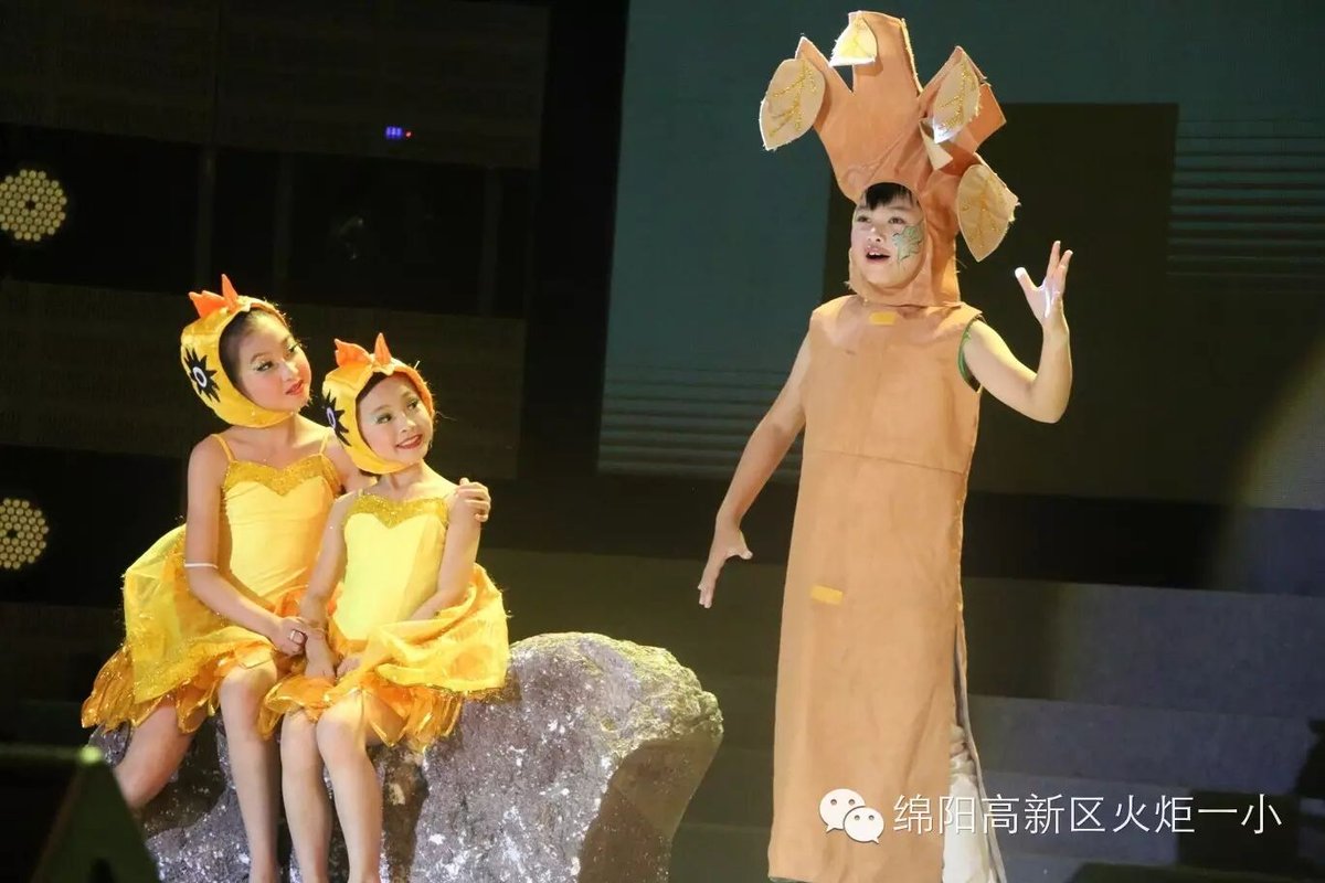 【火一喜讯】我校校园剧喜获绵阳市中小学生艺术节特等奖，并将被选送到四川省艺术节参赛