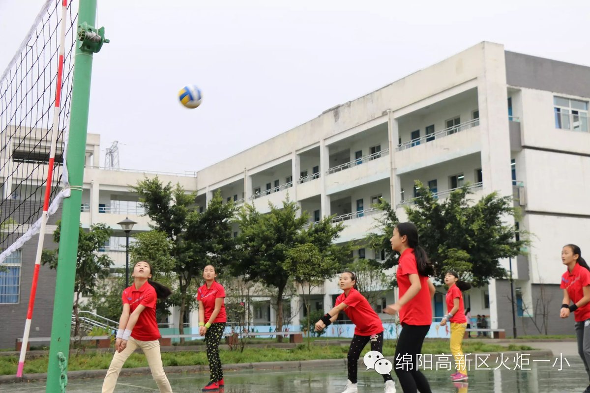 【2、排球赛场写真】 与球共舞的排球美少女