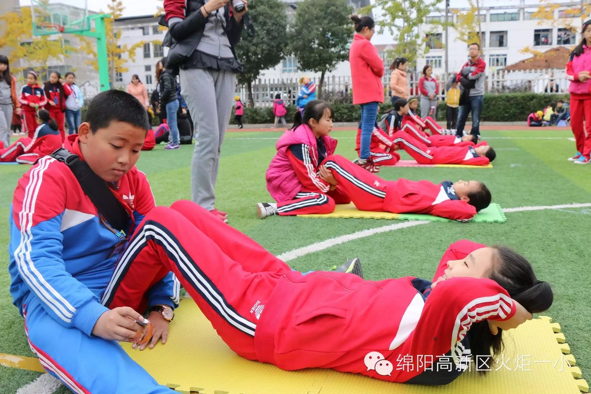 【体育节比赛日速递1】赛场上挥洒激情，运动中茁壮成长