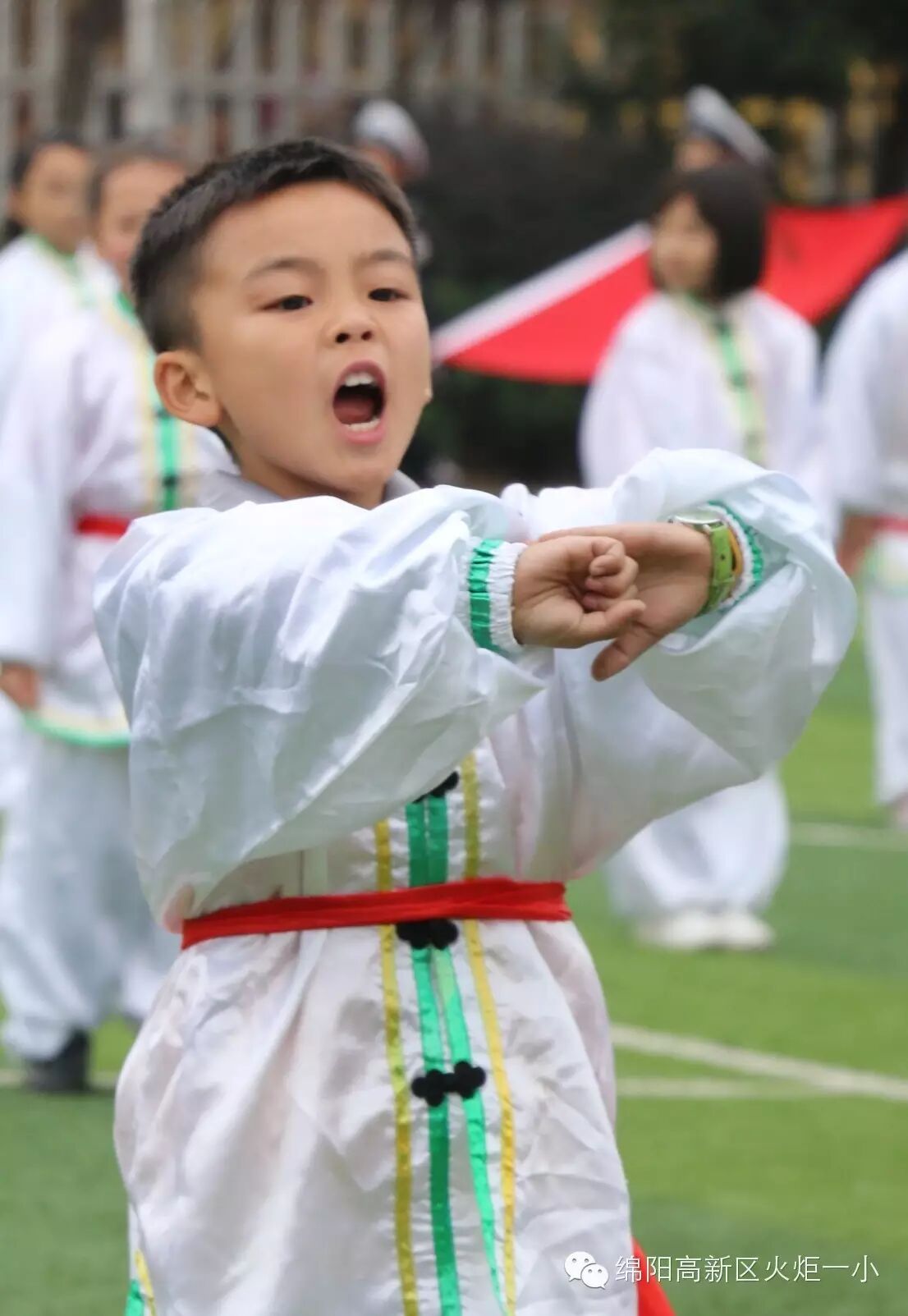 【体育节开幕式速递1】运动唤醒灵魂 比赛燃烧热血