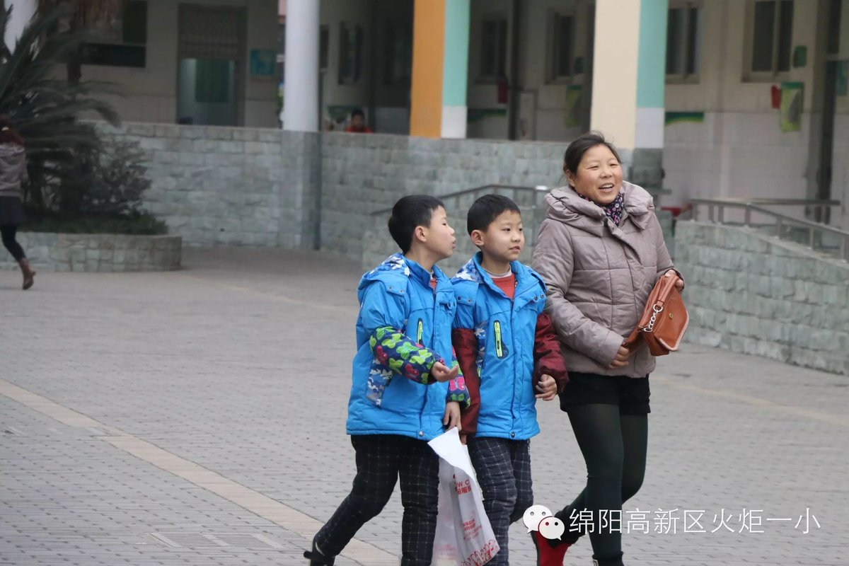 【火一动态】奔跑吧，同学——开学报名工作顺利展开