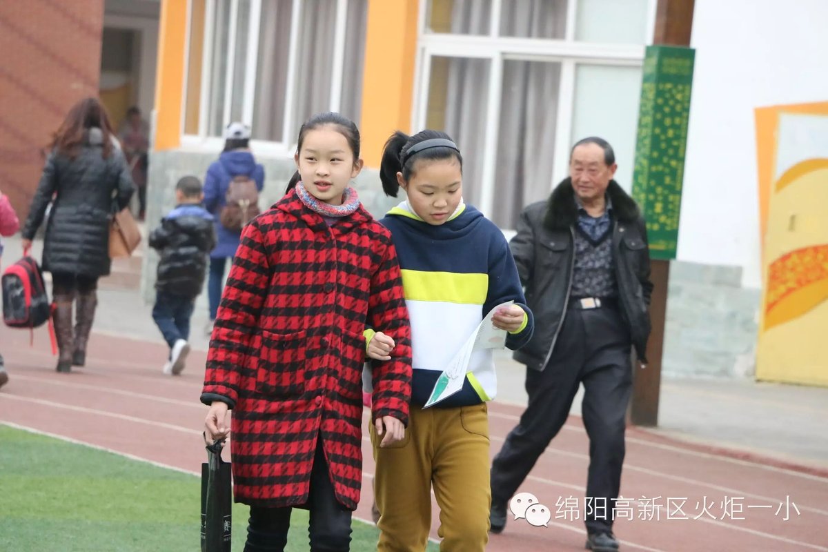 【火一动态】奔跑吧，同学——开学报名工作顺利展开
