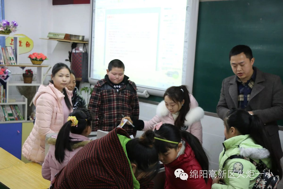 【火一动态】奔跑吧，同学——开学报名工作顺利展开