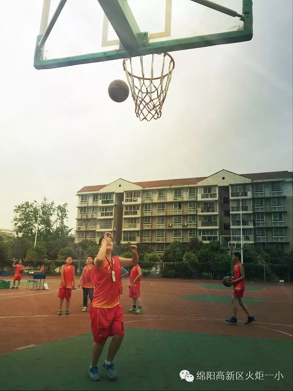 【火一动态】追风少年演绎热血篮球