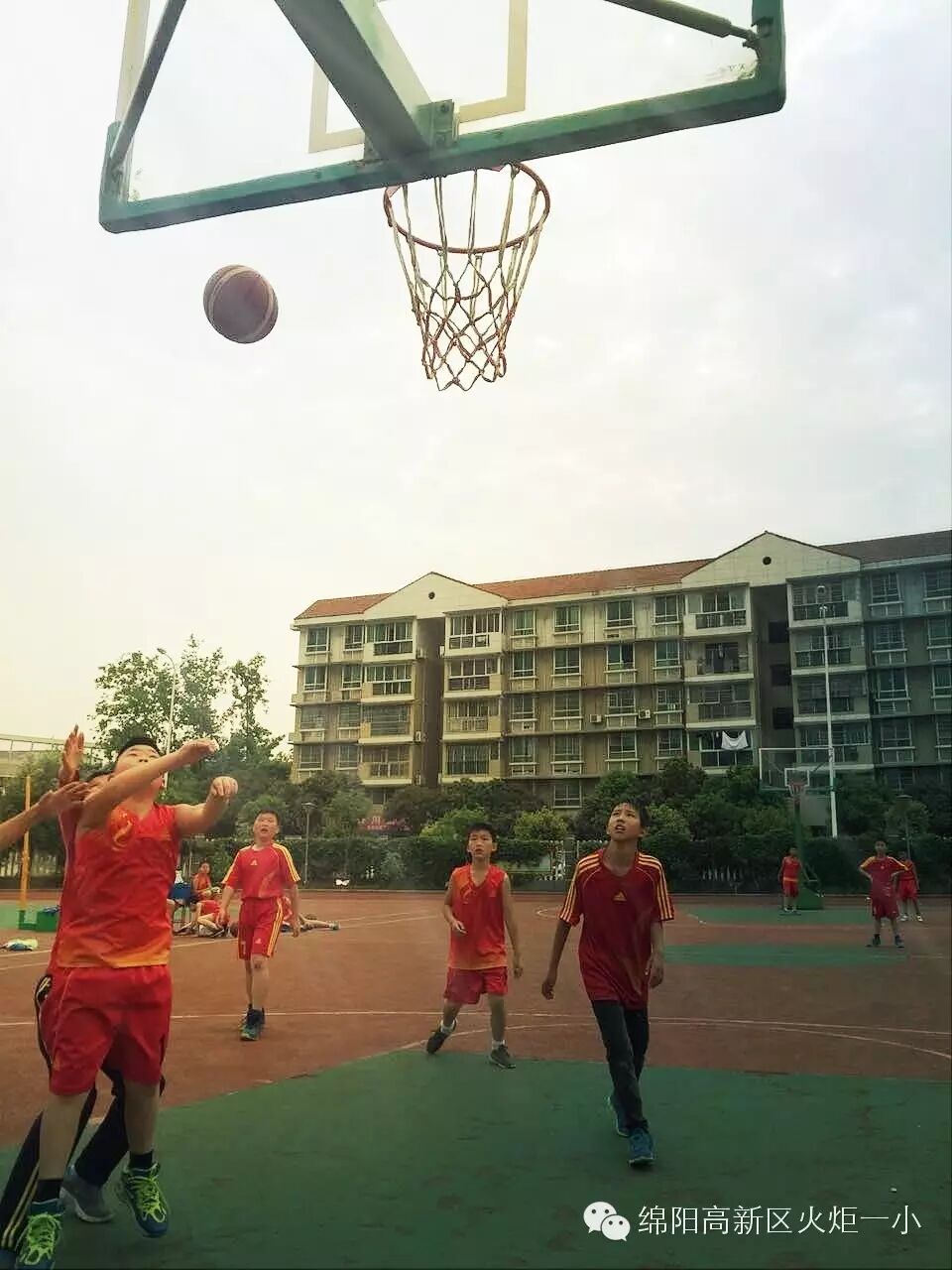 【火一动态】追风少年演绎热血篮球