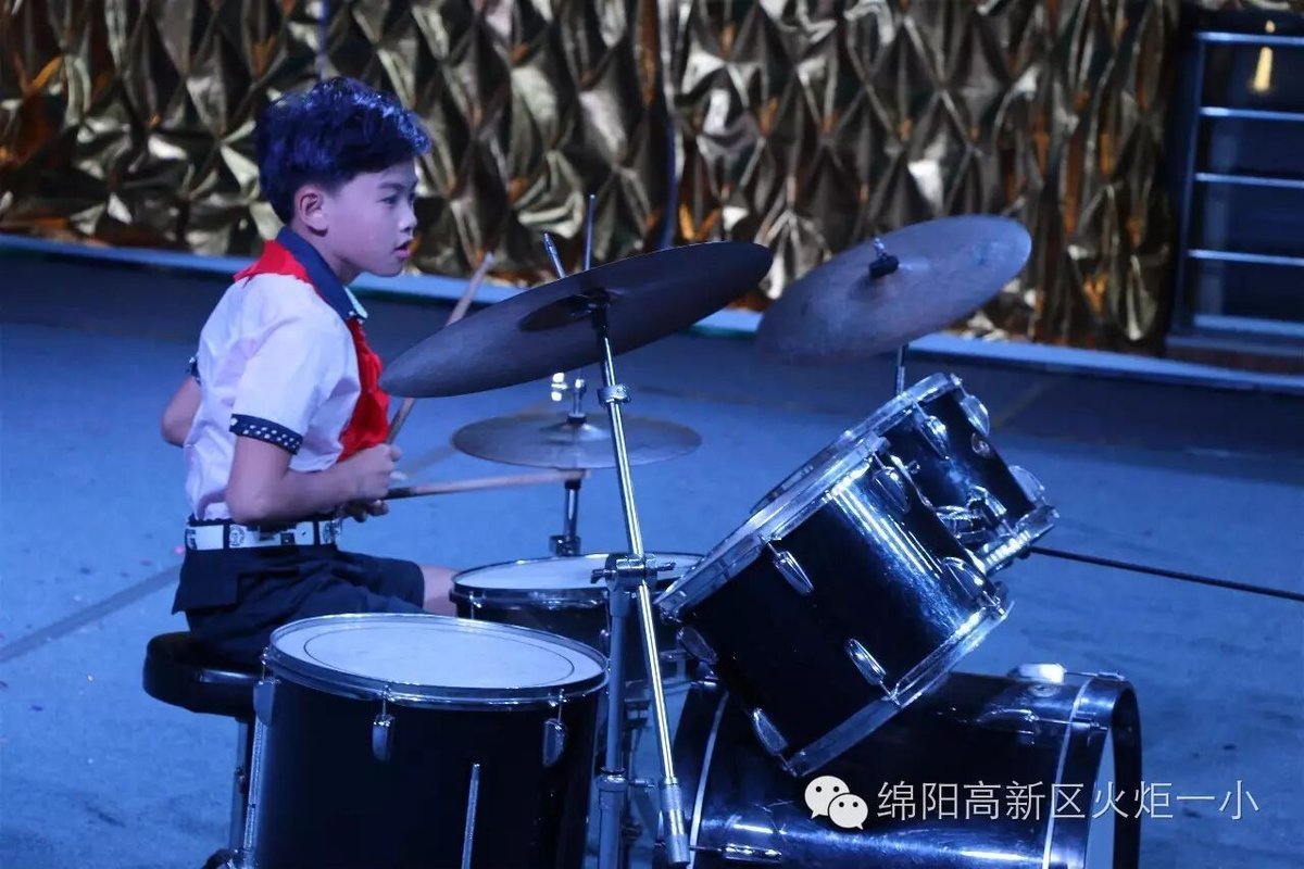 【喜讯】我校选手连续三年蝉联全市中小学生演讲比赛小学组冠军