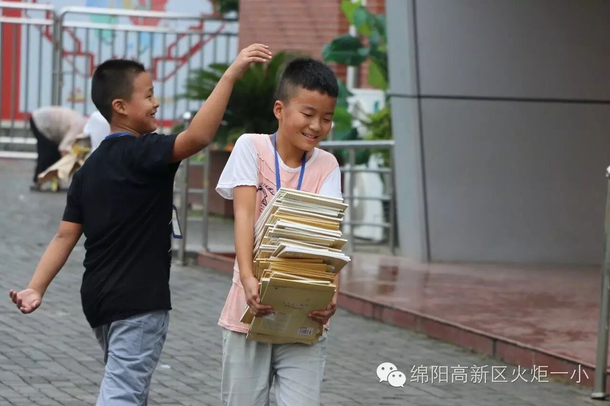【火一动态】聚焦开学第一天
