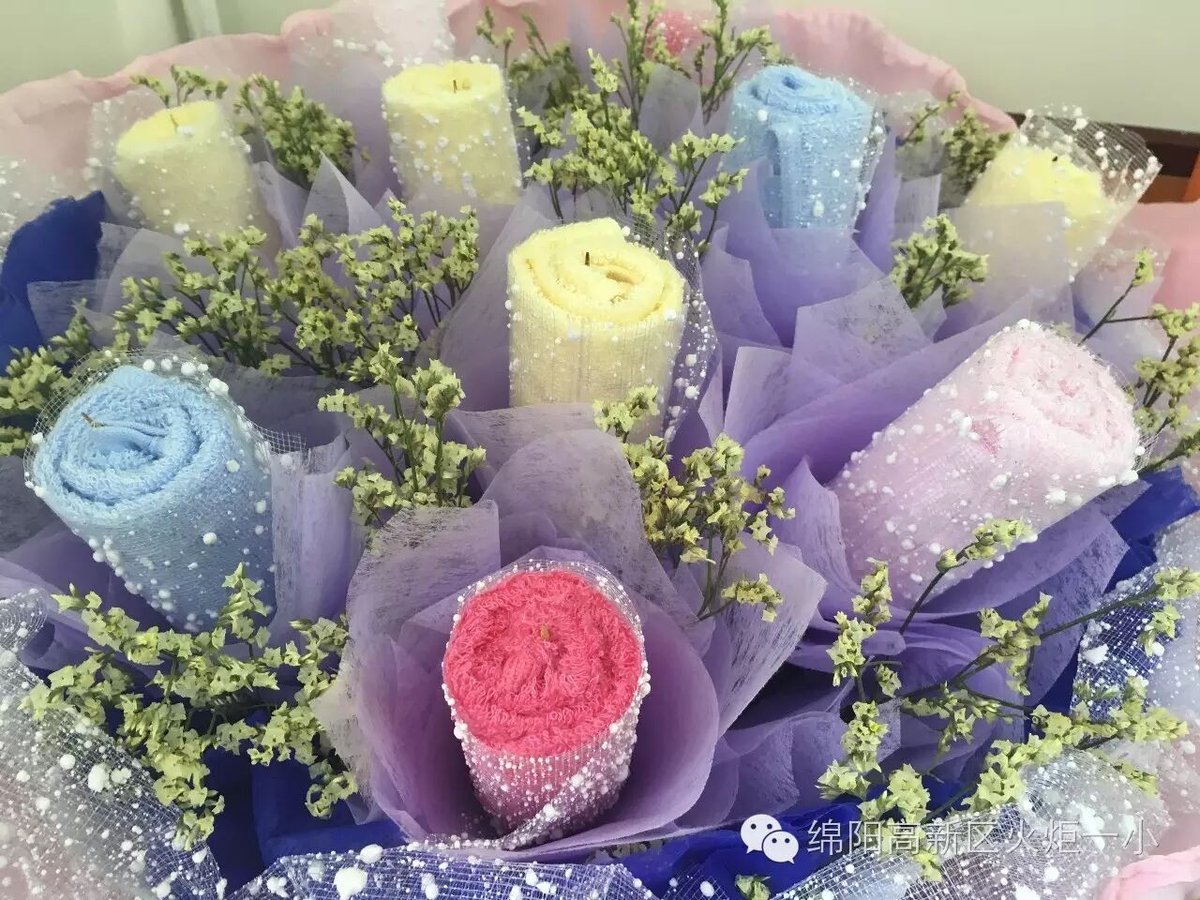 【火一动态】火炬一小恭祝全体教育工作者节日快乐！