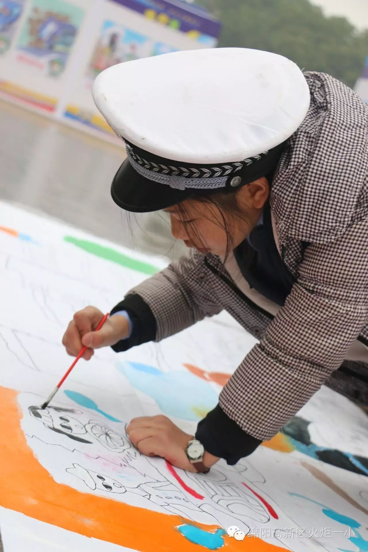 【火一动态】火炬一小小交警参加绵阳市2016年“122全国交通日”主题活动