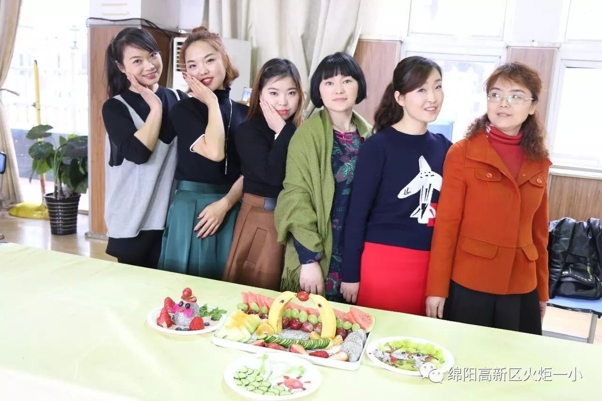 【三八节特辑】自由转换厅堂厨房，充当十足魅力女王