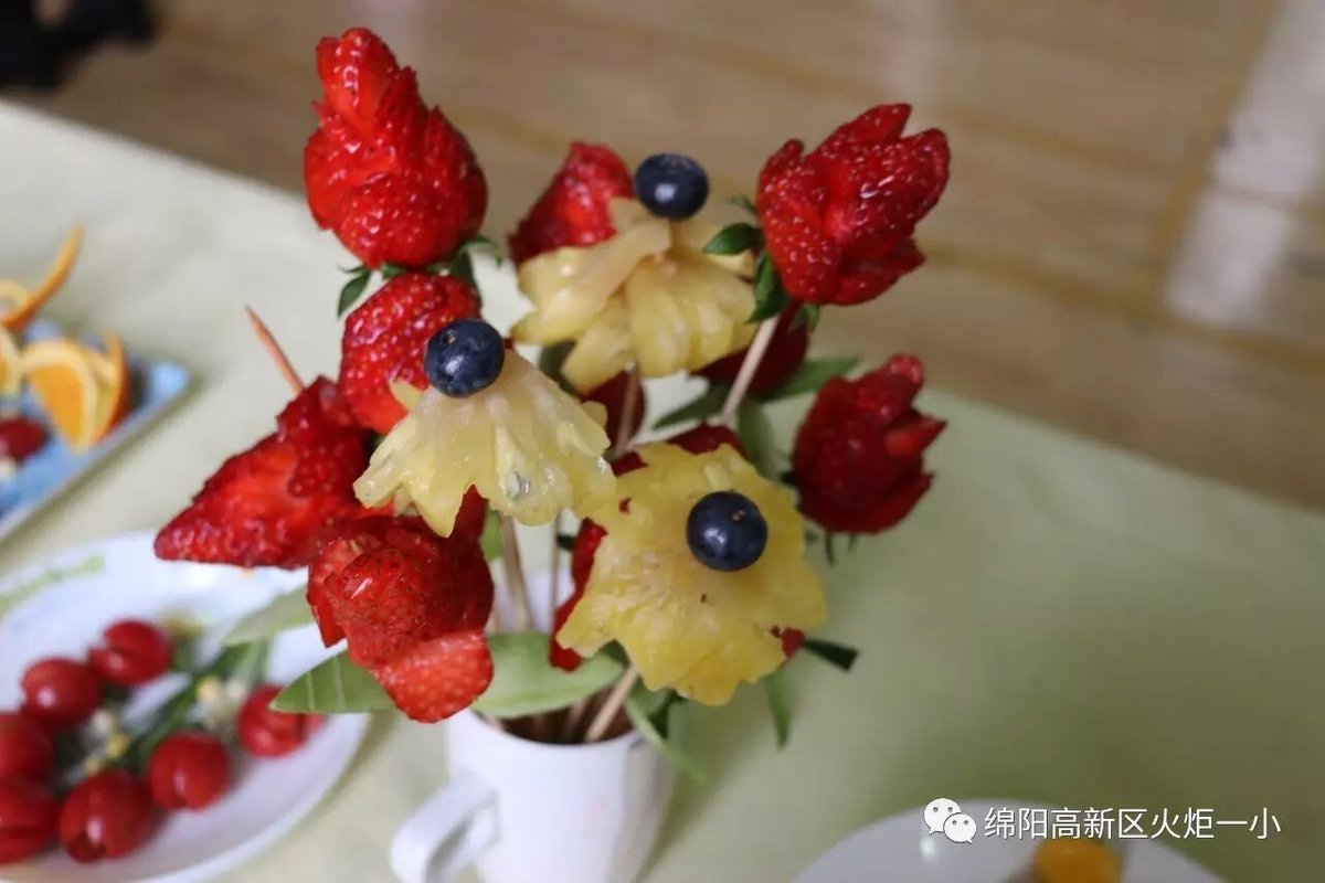 【三八节特辑】自由转换厅堂厨房，充当十足魅力女王