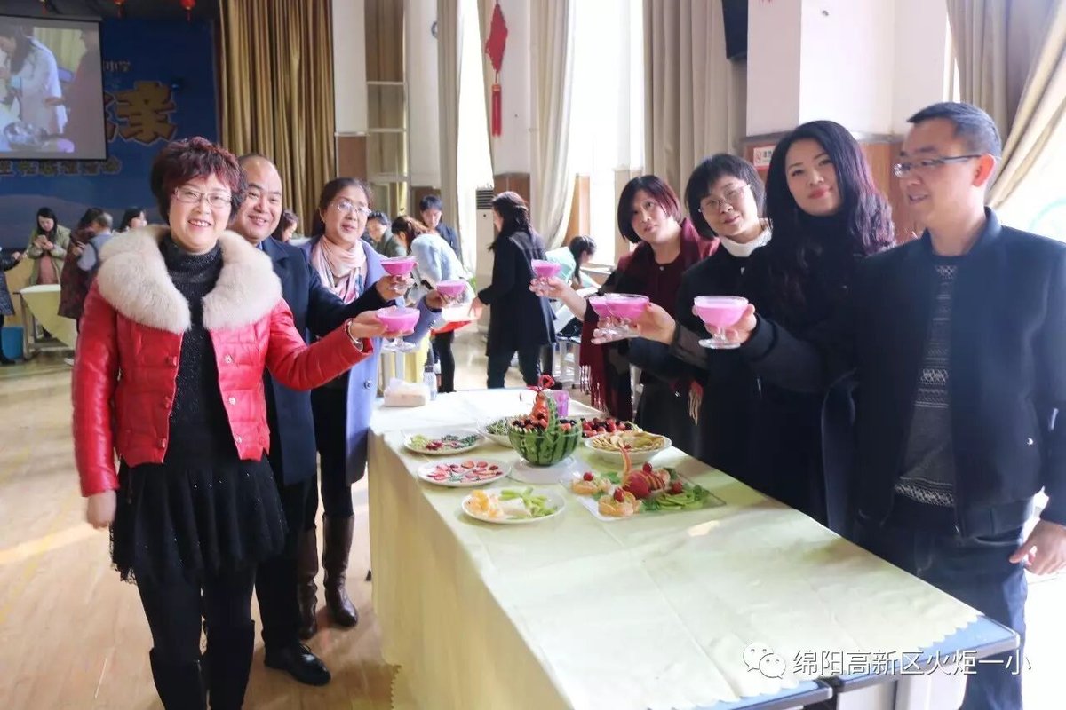 【三八节特辑】自由转换厅堂厨房，充当十足魅力女王