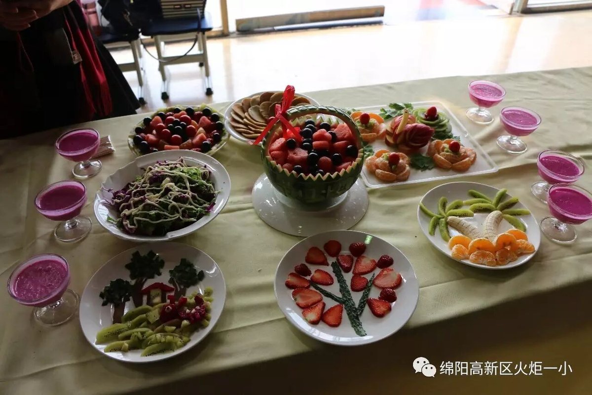 【三八节特辑】自由转换厅堂厨房，充当十足魅力女王