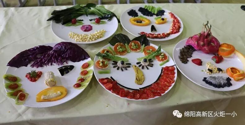 【三八节特辑】自由转换厅堂厨房，充当十足魅力女王