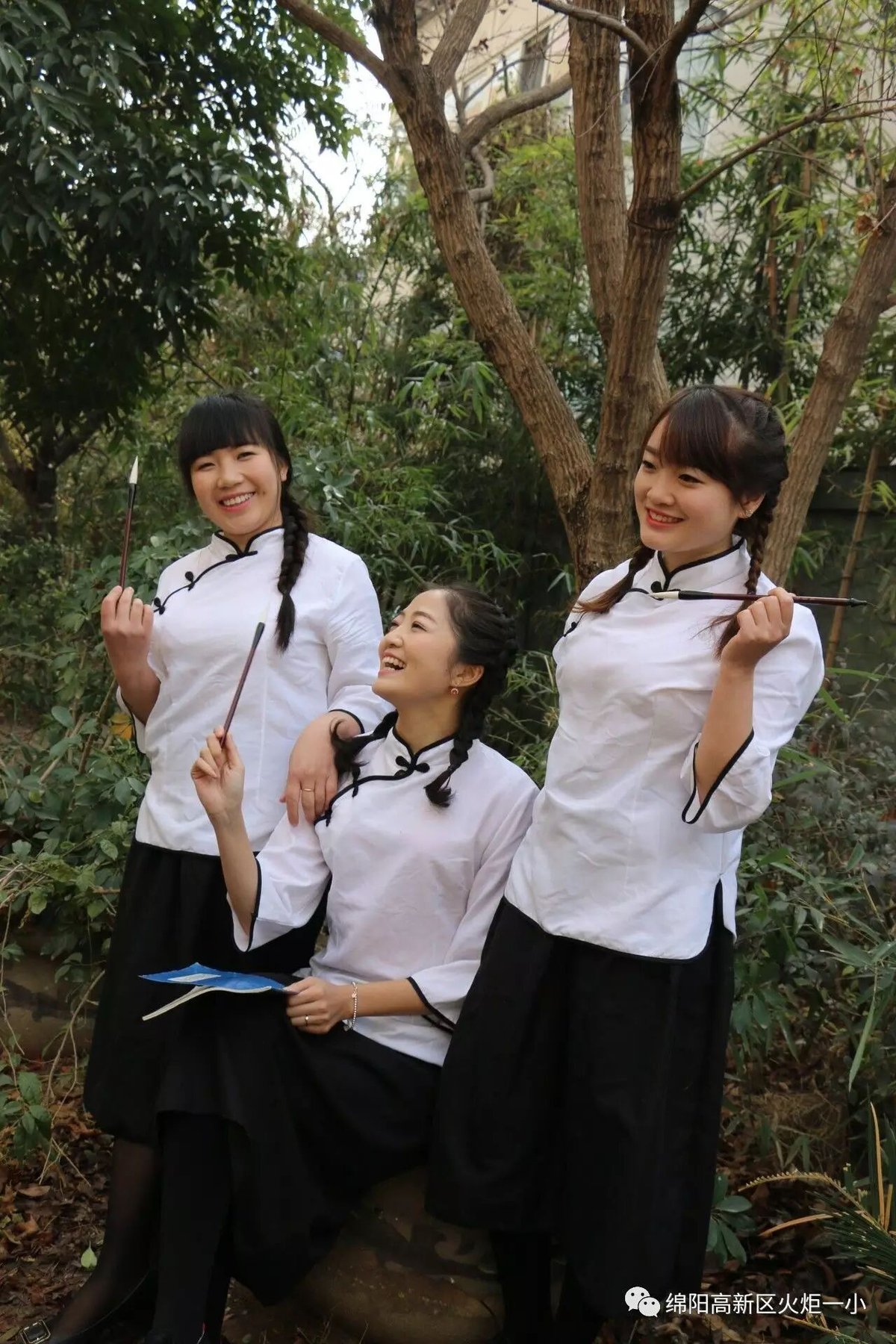 【班主任主题印象辑3】从三月里款款走来的女子