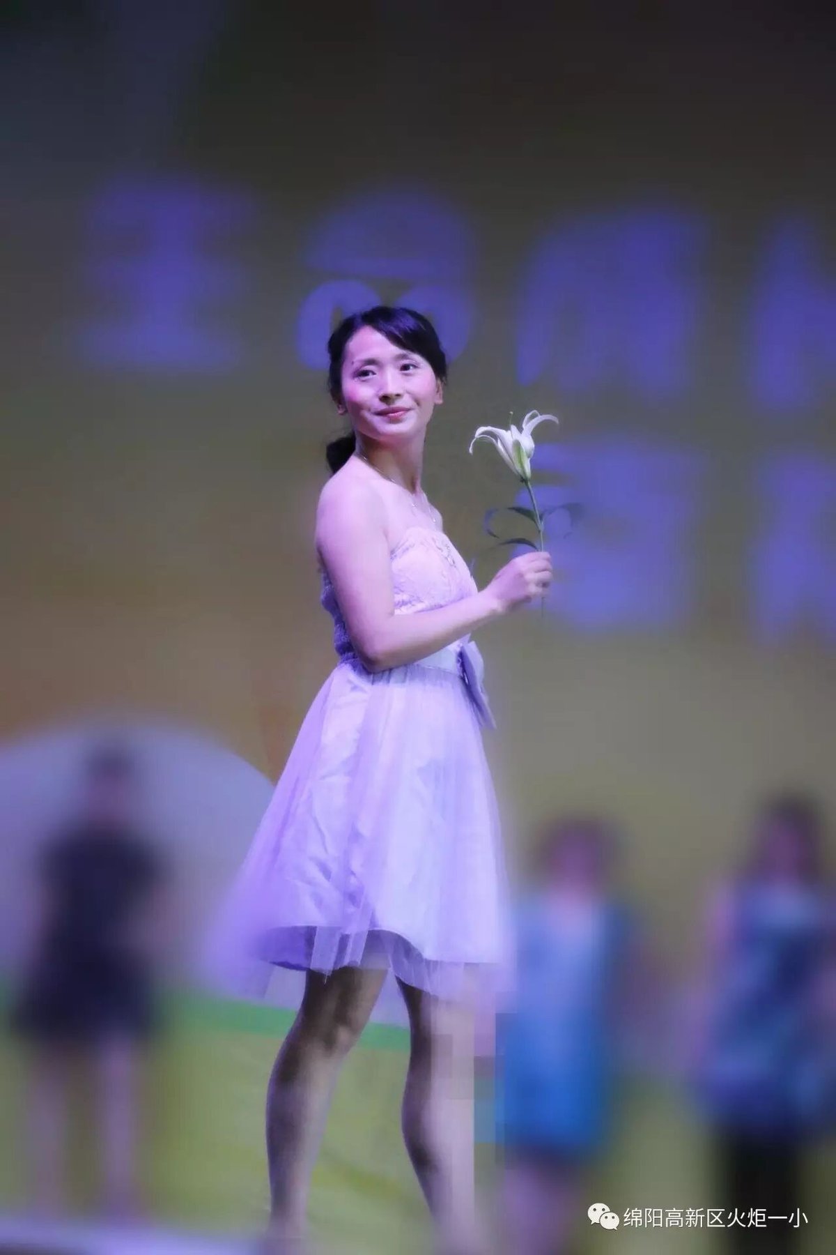 【班主任主题印象辑3】从三月里款款走来的女子