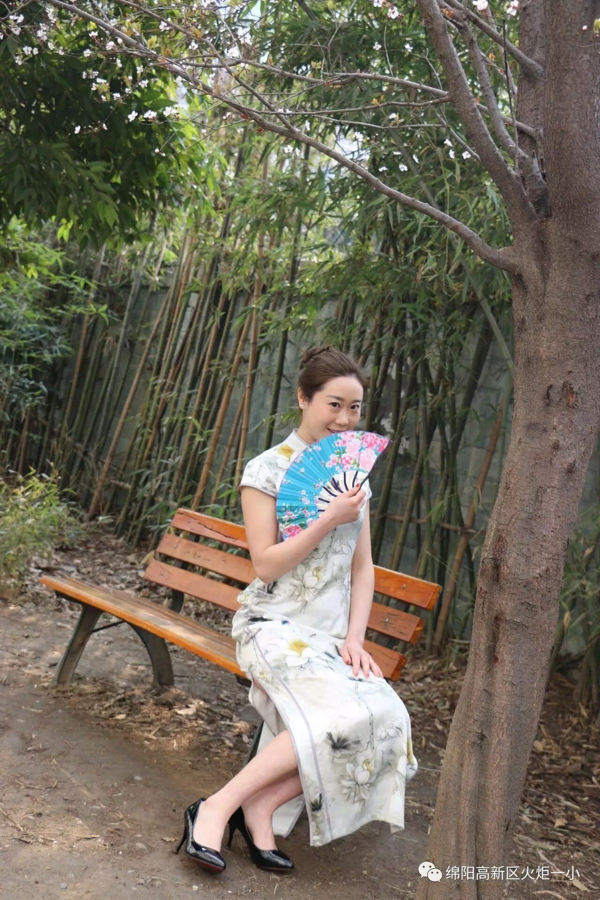 【班主任主题印象辑1】留给生活一朵微笑