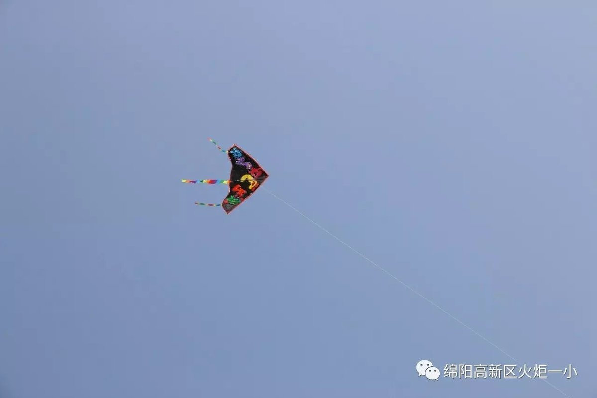 【火一动态】火炬一小及月社绘风筝、放风筝活动
