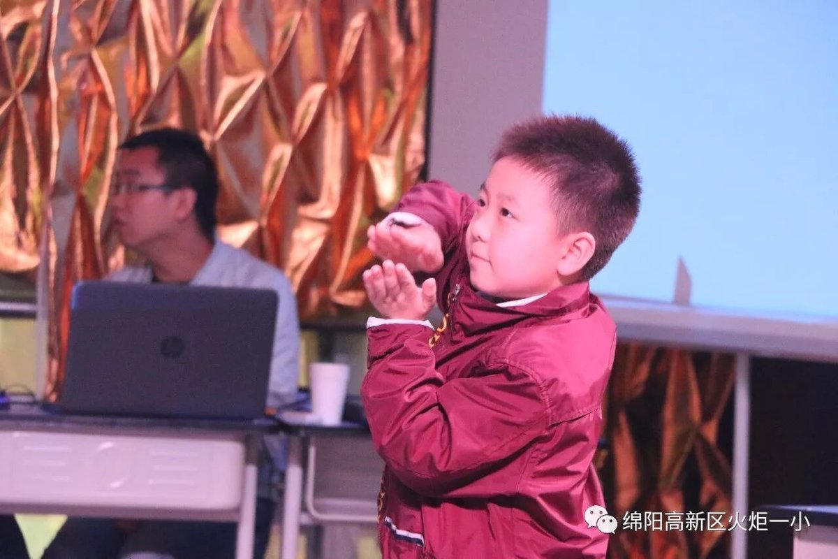 【火一动态】三年级主题式学习活动展示暨竞赛月系列活动