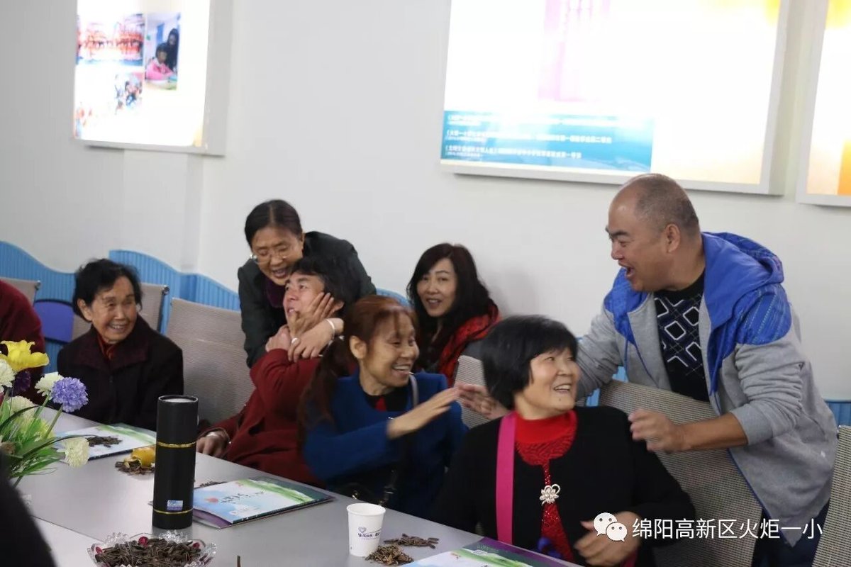 【火一动态】重阳畅想青春之歌