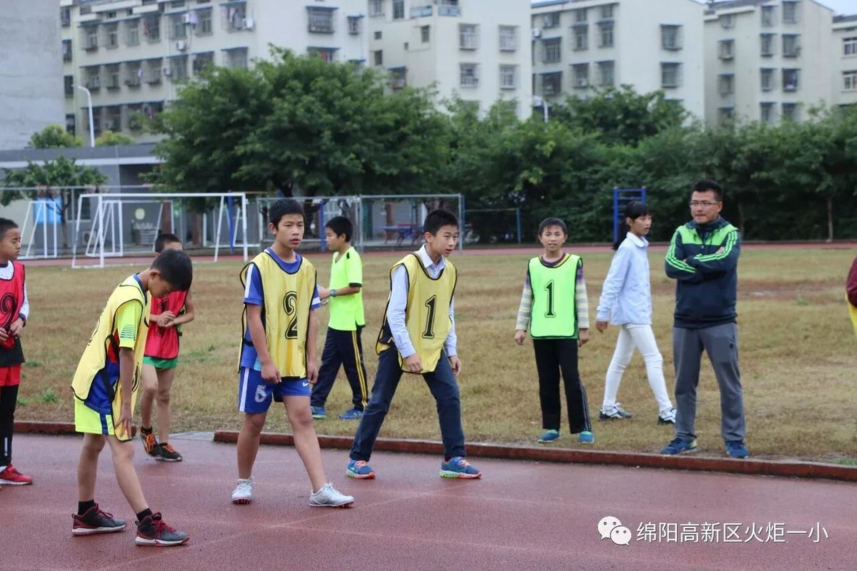 【火一动态】我校体育健儿在高新区第六届中小学生田径运动会上斩获佳绩