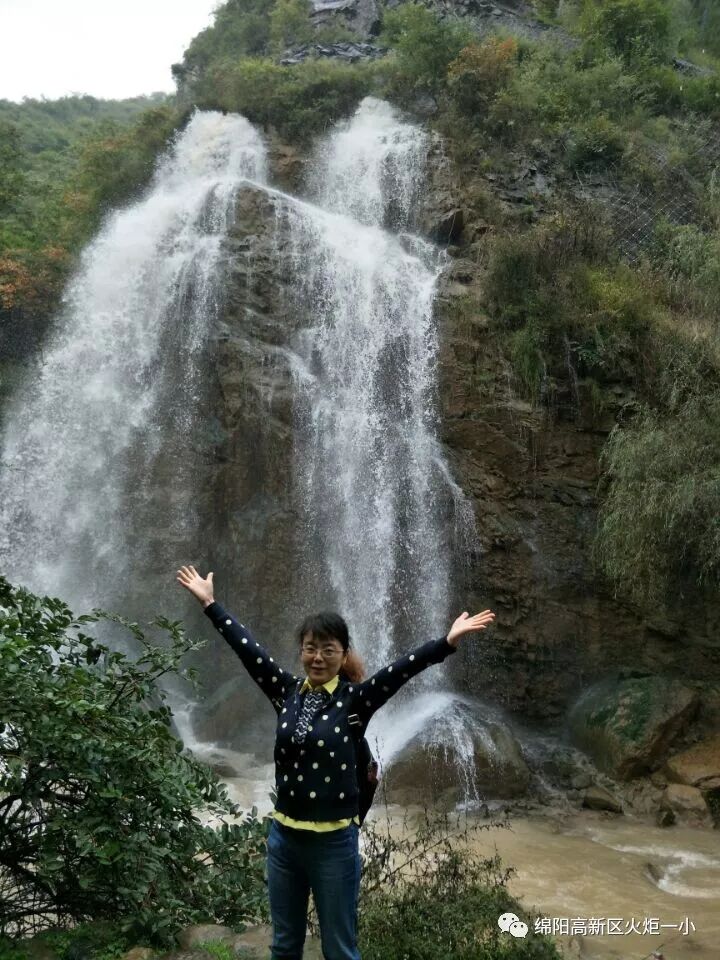 【好书推荐】《丁丁历险记》—— 推荐教师:王建蓉