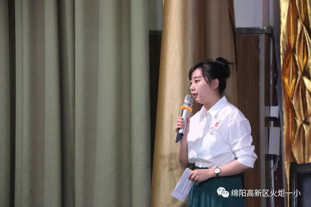 undefined 【火一喜讯】我校四位青年教师在区级竞赛活动中获得骄人成绩
