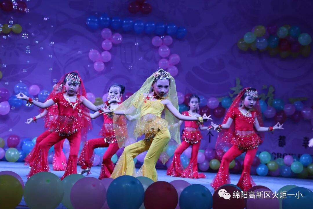 【六一特辑2】童声童趣，欢庆六一————学前部文艺汇演