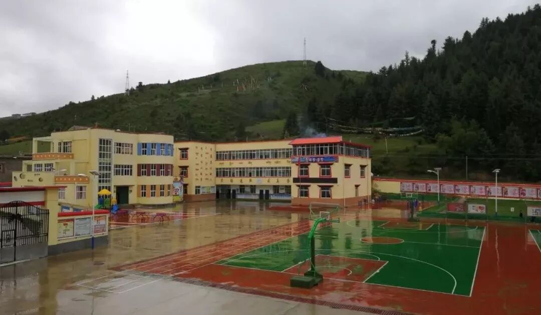 【火一动态】火炬一小对口学校交流结对壤塘行