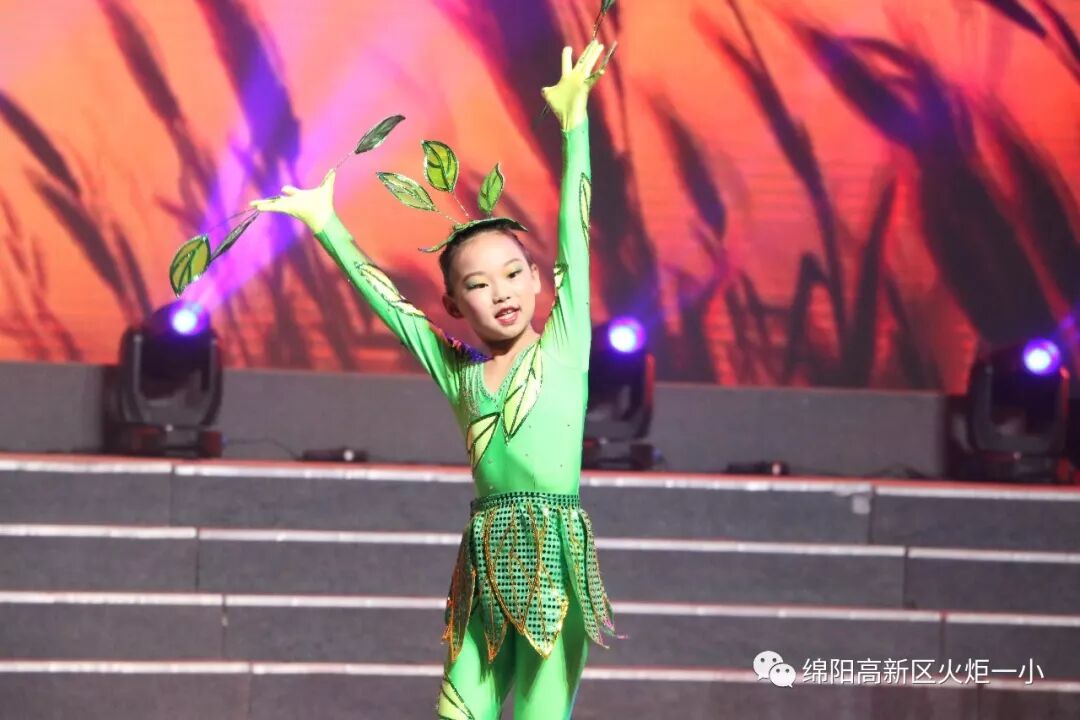 【火一动态】 为戏剧插上艺术的翅膀