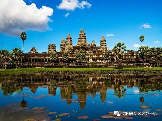 【火一动态】用脚步丈量世界的距离 ---第二十一期教师论坛