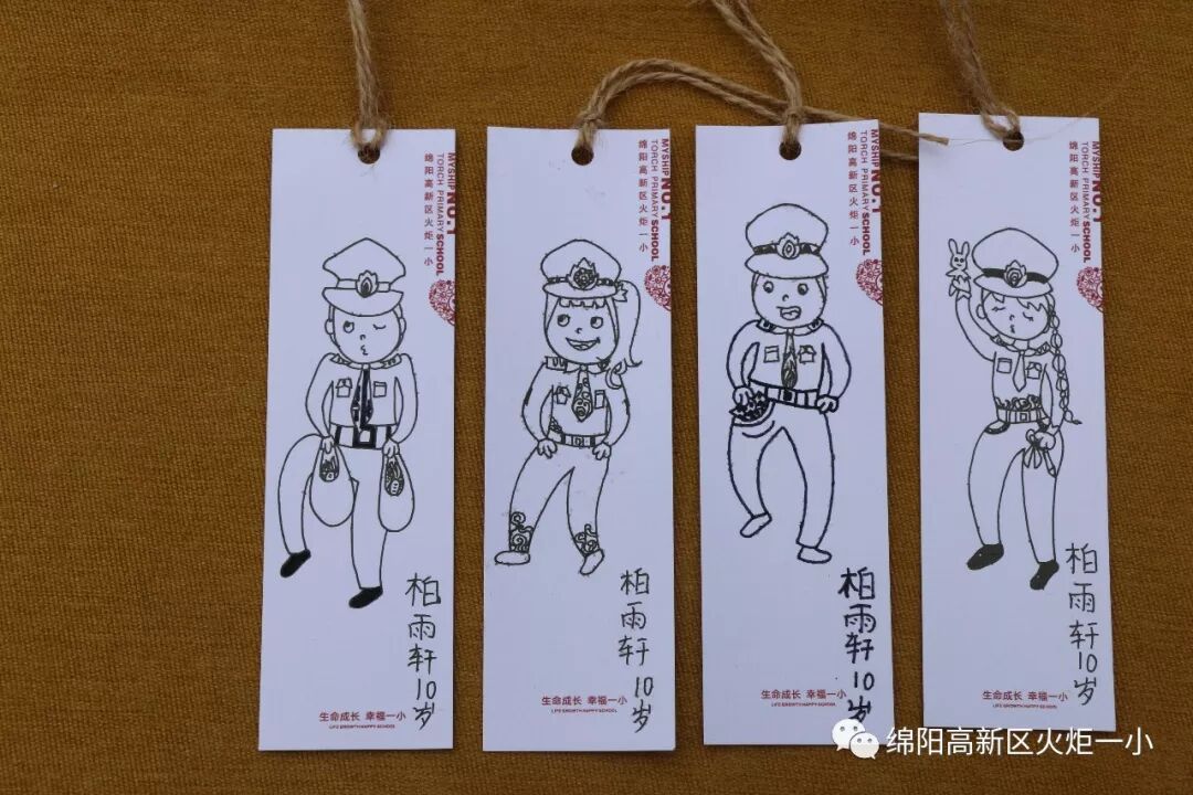 【火一动态】火炬一小“文明交通 浸润文明人生”主题艺术工作坊开展咯!