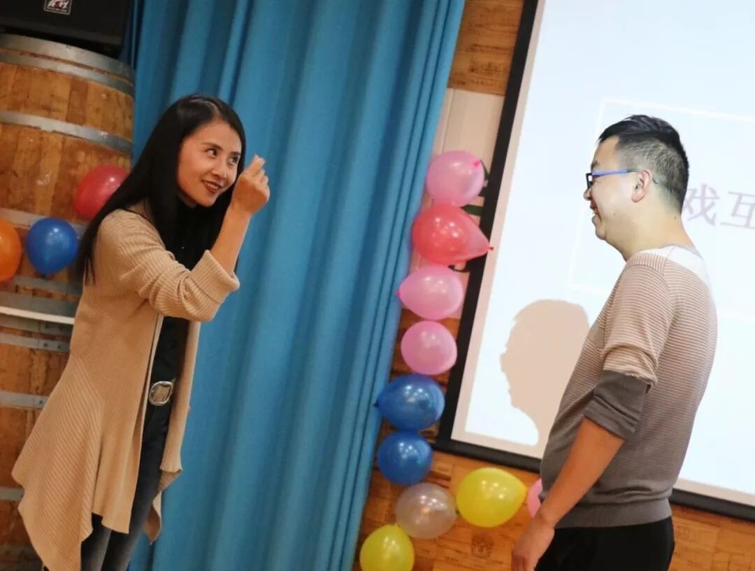 【火一动态】 肆意青春  我们在路上---火炬一小及月社2周年庆典