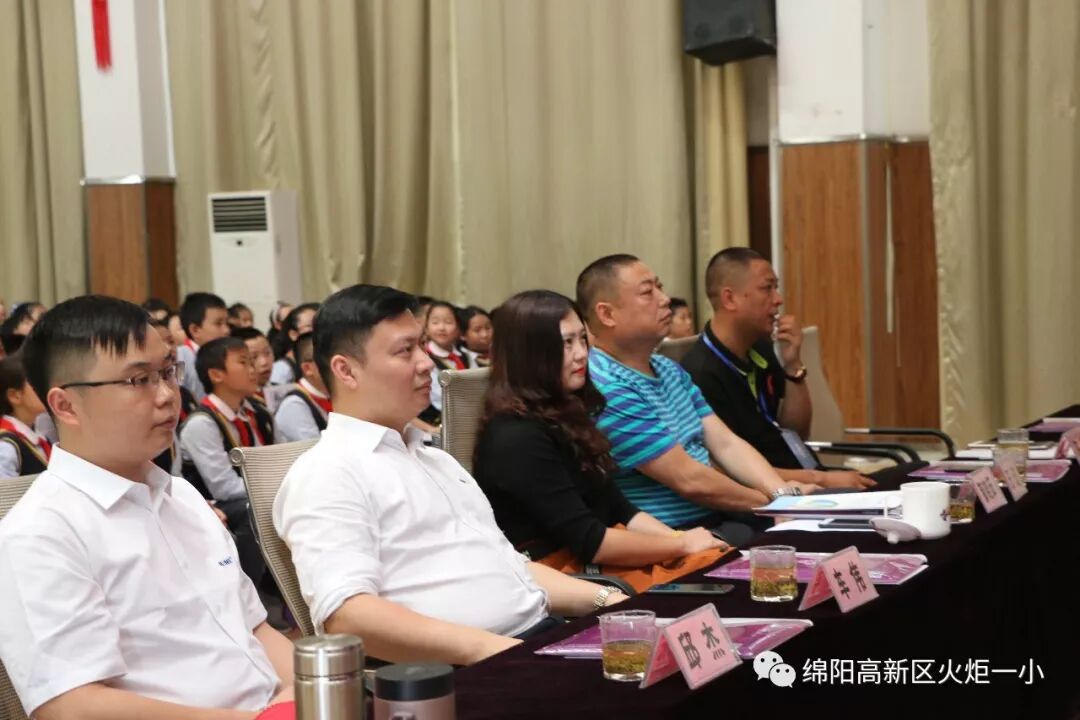 【火一动态】安全乘梯，幸福平安