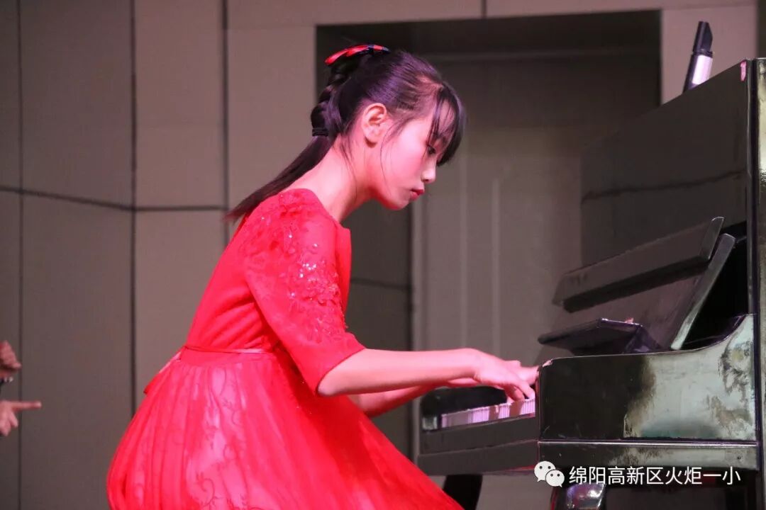 【火一竞赛节综合学科周】“艺”路有你 精“才”无限 ——少儿才艺展示大赛