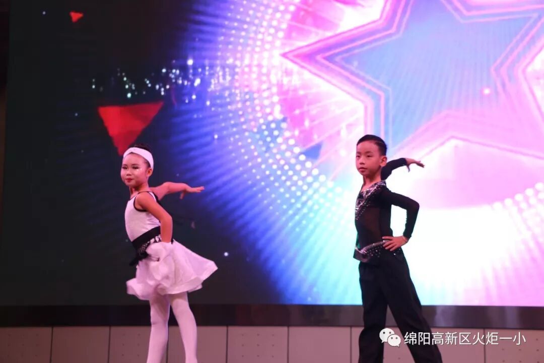 【火一竞赛节综合学科周】“艺”路有你 精“才”无限 ——少儿才艺展示大赛
