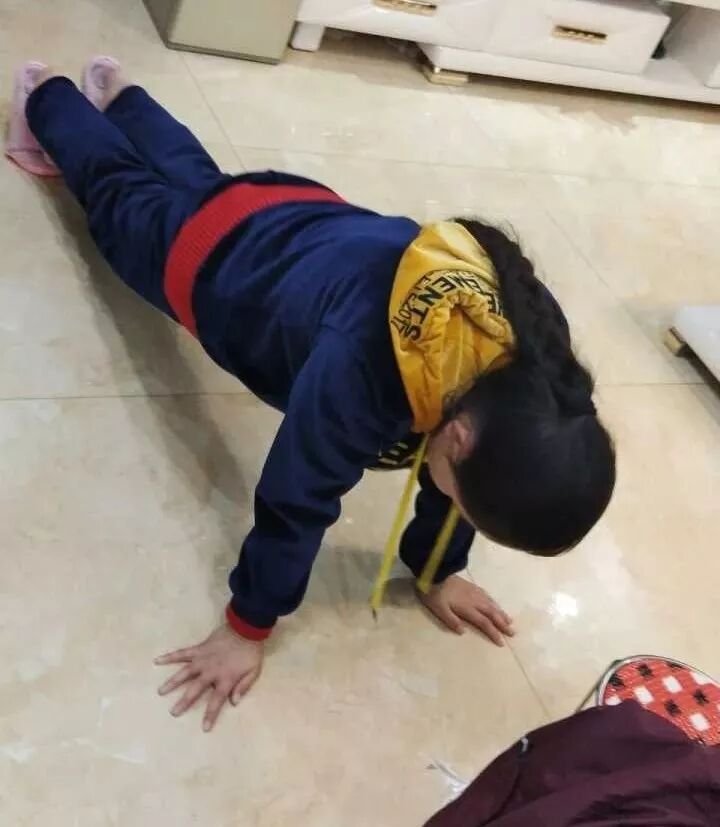【火一体育课程】再不运动你就OUT啦 ——火炬一小体育课程大揭秘