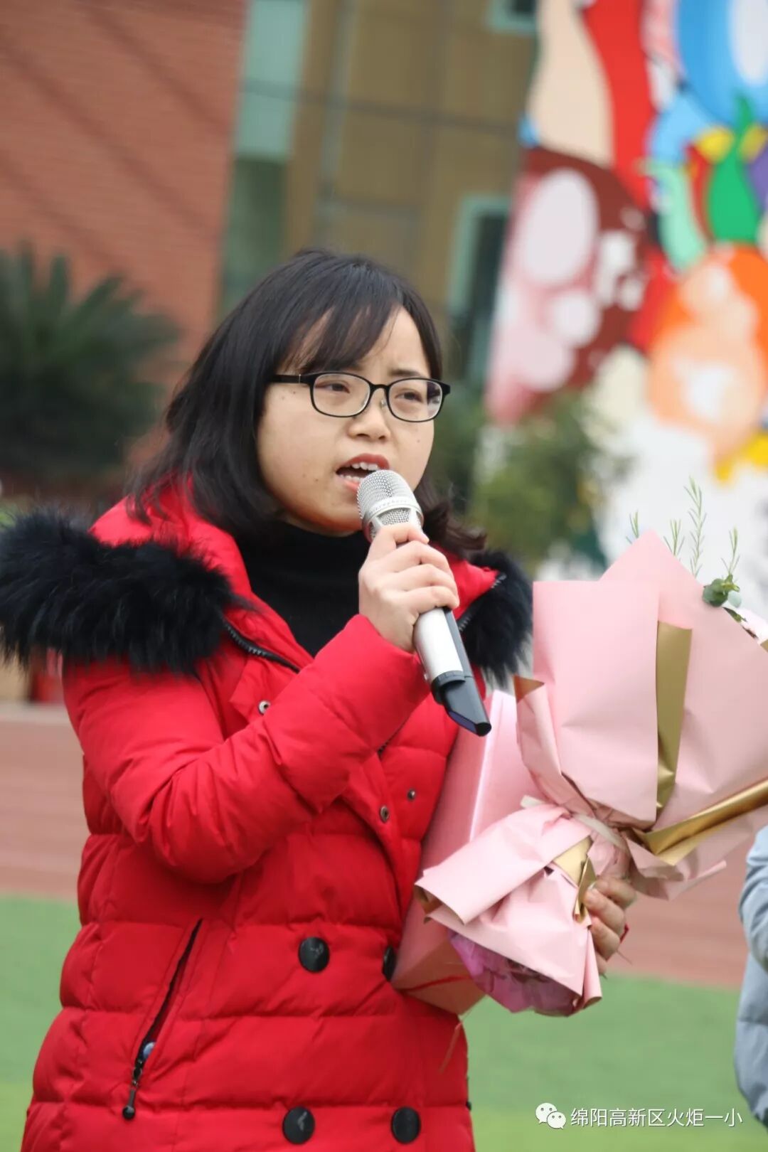 【火一开学日】2019年春开学典礼暨第九届“教师之星”“学生小明星”颁奖典礼