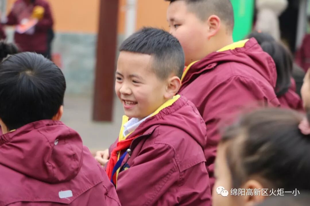 【火一开学日】2019年春开学典礼暨第九届“教师之星”“学生小明星”颁奖典礼