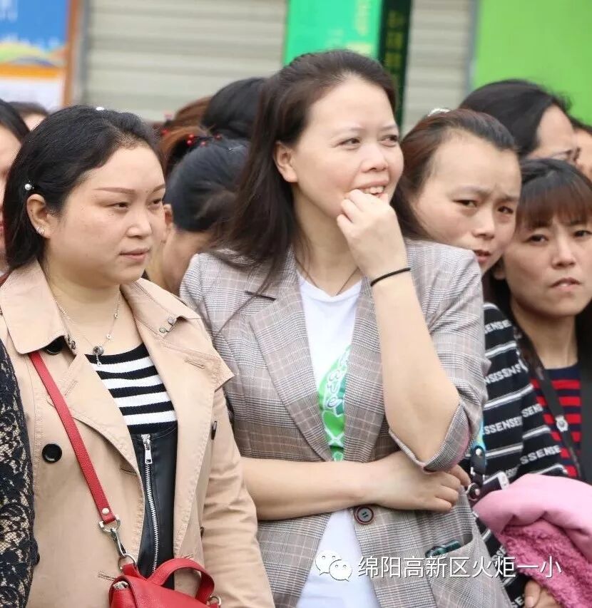 【火一动态】安全校园 幸福成长——特巡警七大队校园安全知识走进火炬一小