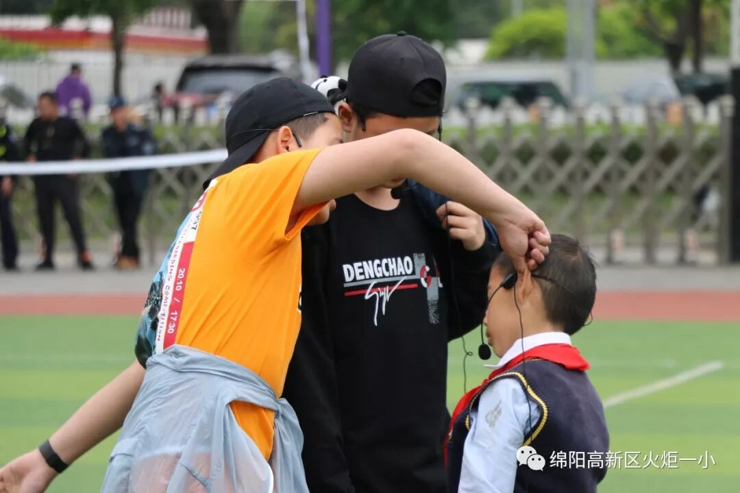 【火一动态】安全校园 幸福成长——特巡警七大队校园安全知识走进火炬一小