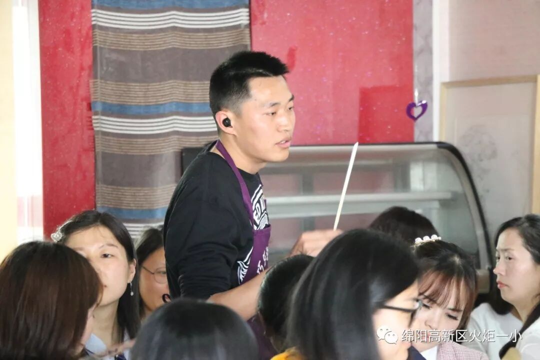 【火一班主任节】烘享幸福,焙感快乐 ——班主任户外拓展活动