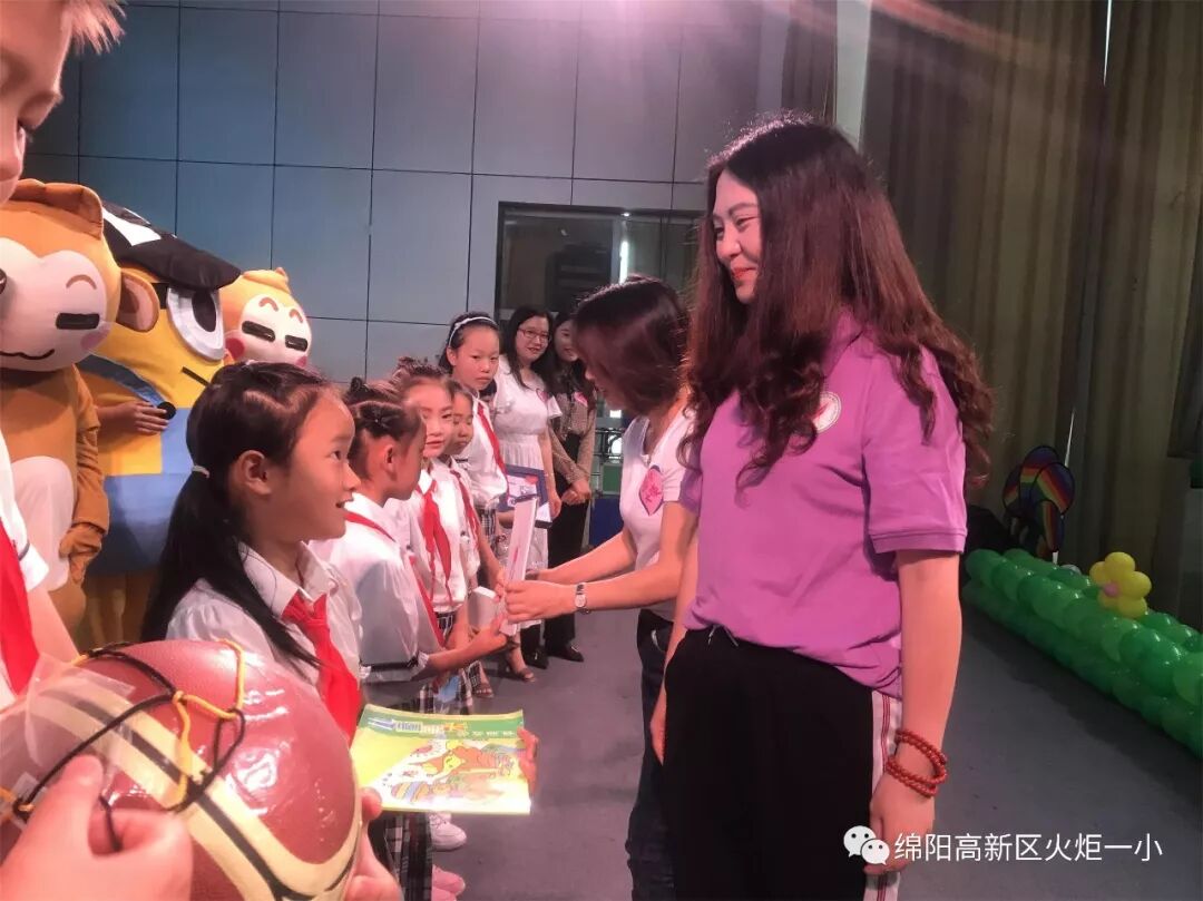 【火一动态】童心圆梦,有你有我——火炬一小"六•一"圆梦系列活动
