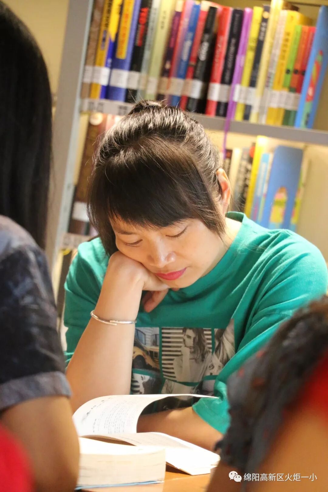 【火一动态】书韵流香，你我共享—及月社图书漂流活动 ​