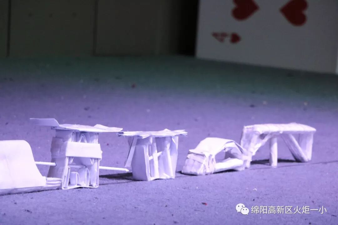 【竞赛节速递4】小小纸桥 创意无限 ——第七届竞赛节之科学学科竞赛活动