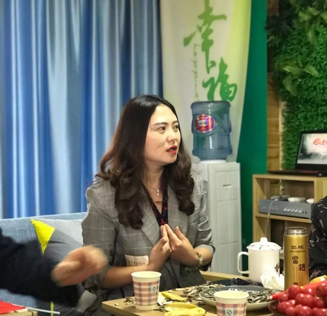 【火一动态】以爱之名，如期而归——火炬一小2019年重阳节联谊活动