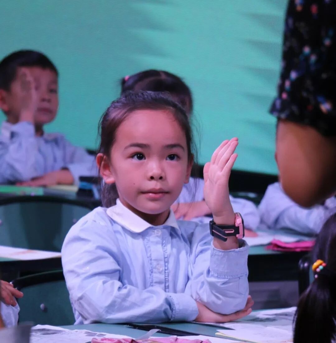 【火一动态】我校成功协办“百师千课”全国小学数学（语文）教学观摩研讨活动