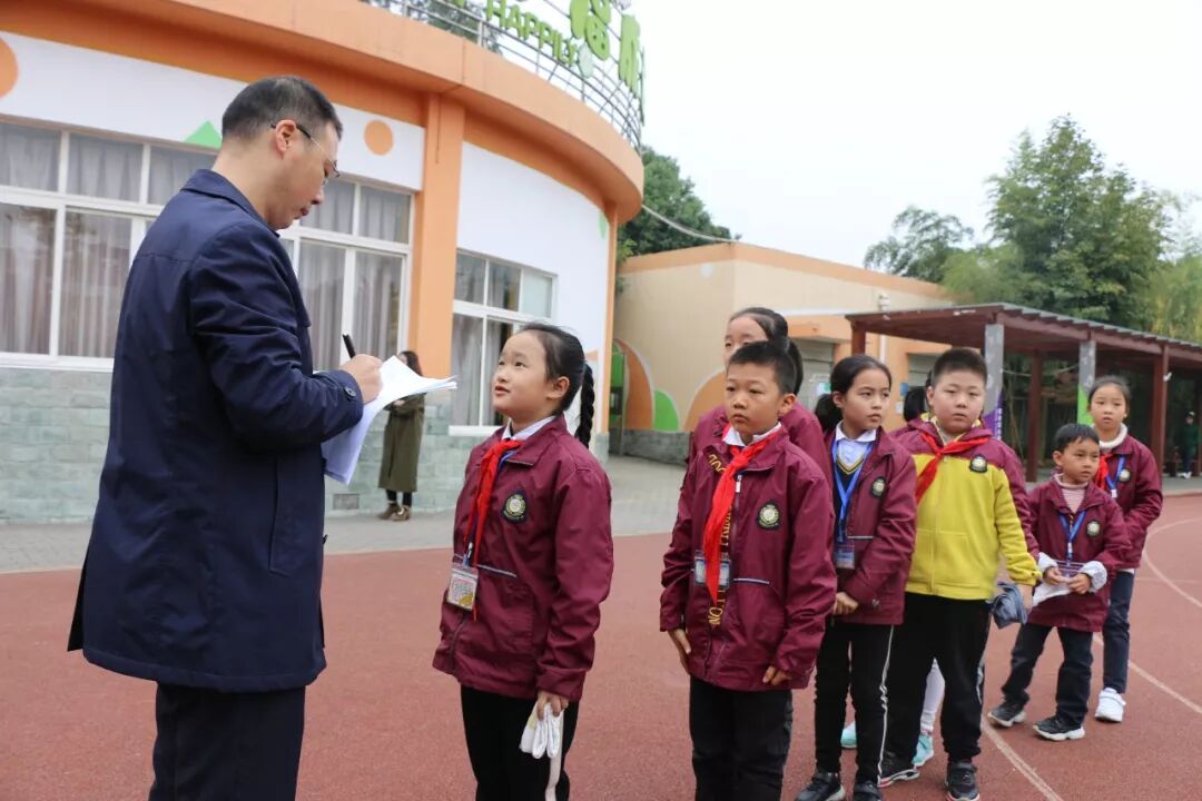 【火一动态】防患未然  生命至上 ——火炬一小2019年秋消防安全疏散演练