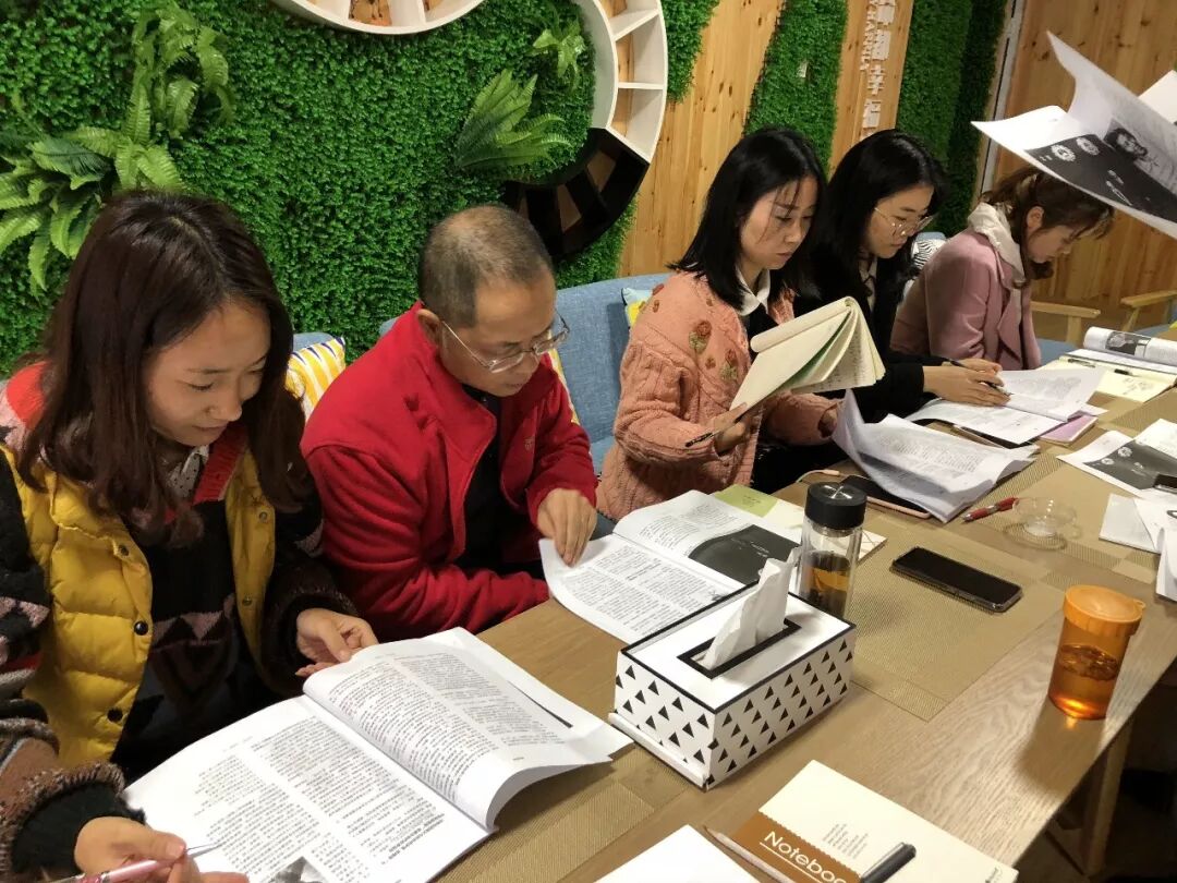 【火一动态】学于漪   话感悟 ——火炬一小教师持续开展学习于漪老师先进事迹活动